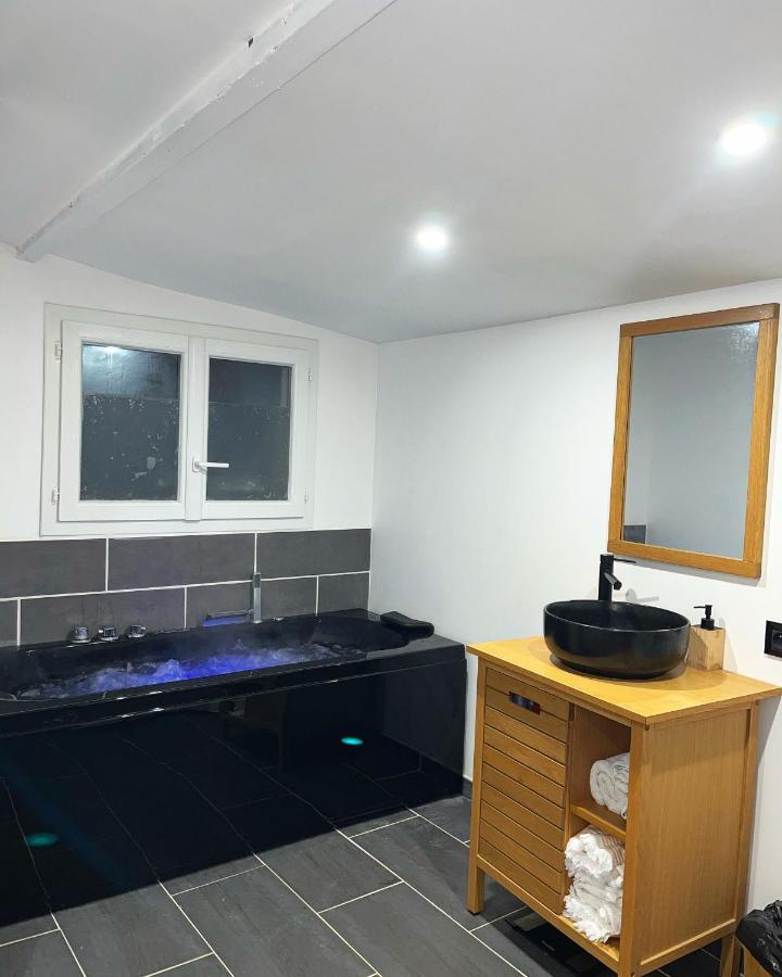 L'Oranger - Magnifique Studio Independant Sur Mougins Avec Jacuzzi Prive - Parking - Climatisation Εξωτερικό φωτογραφία